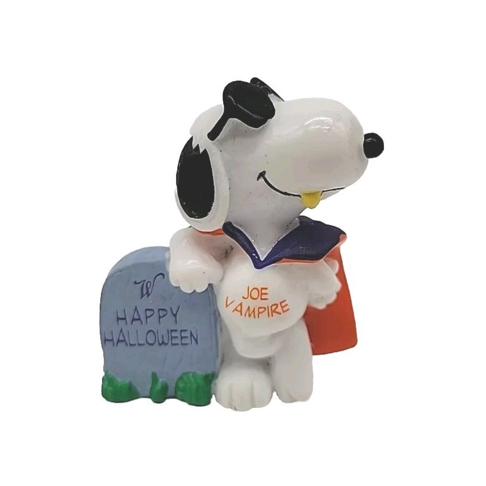 Peanuts Snoopy Joe Vampire Mini PVC Figure Joe Cool Happy Halloween
